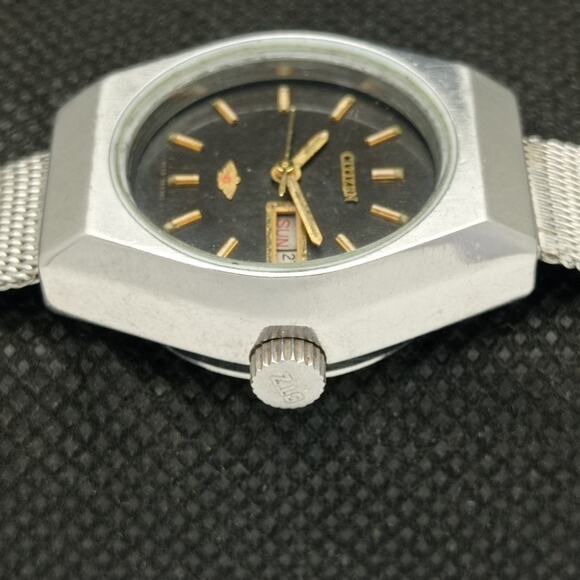Vintage 1982 Citizen Automatic Womans Silver Watch W/daydate & Gold accents main image 4